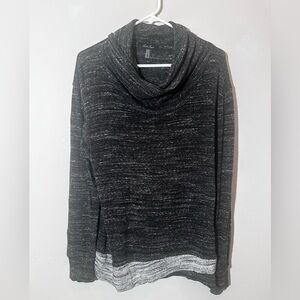 🔥Layla jade cowl neck light weight sweater size Medium